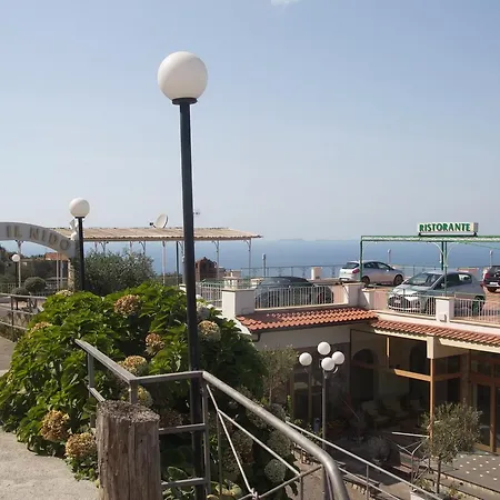 Hotel Il Nido